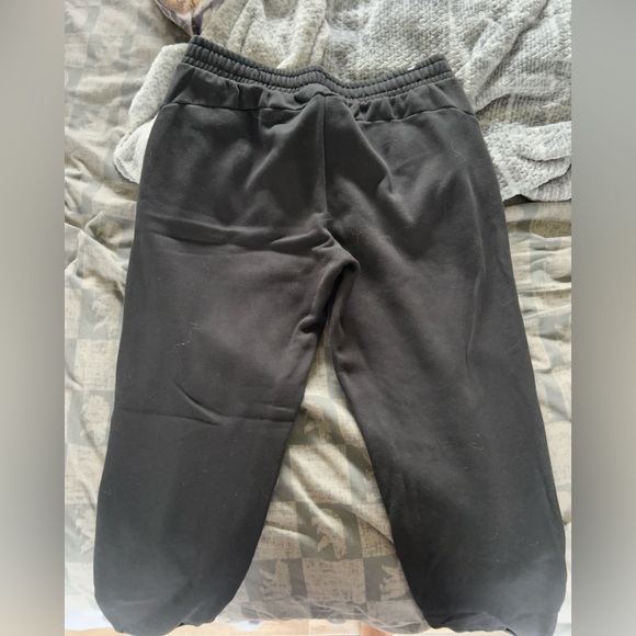 Men’s Black Puma Fleece Joggers Size XL - Picture 2 of 3
